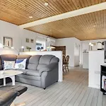 度假居 Blek - 300m From The Sea By Interhome *